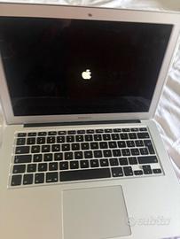 MacBook Air 13”