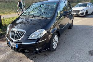 Lancia MUSA 1.4 benzina anno 2011 km 140 mila