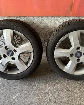 4 Gomme