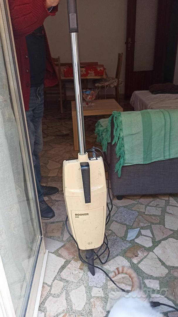 Aspirapolvere Hoover senza sacchetto - Elettrodomestici In vendita a Palermo