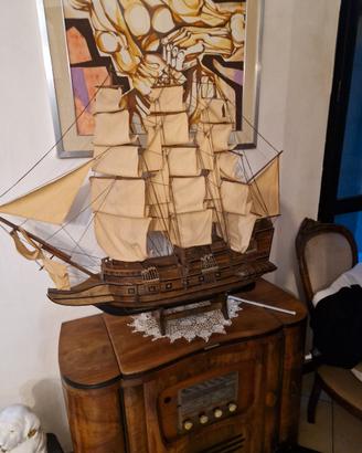 galeone in scala legno 
