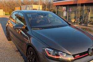 Golf GTI performance 2.0 245 CV TSI DSG 5 porte 