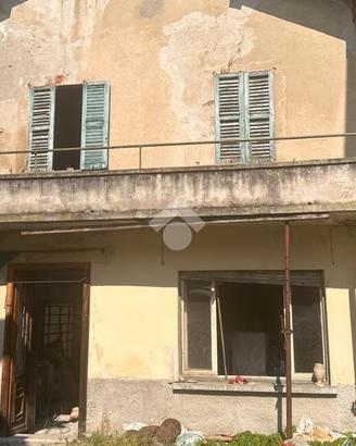 CASA DI CORTE A ROVELLASCA