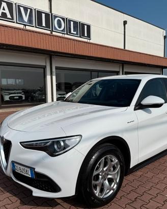 Alfa Romeo Stelvio 2.2 Turbodiesel 160 CV AT8 RWD 