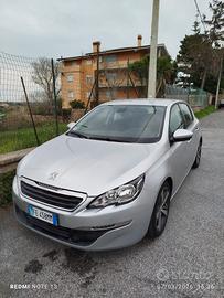 Peugeot 308 1.6 HDI 100CV 