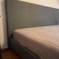 Letto, materasso e comodini
