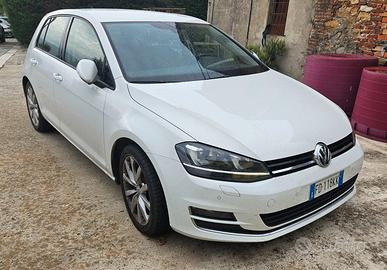 Volkswagen Golf VII 2016 TDI 2.0 150cv DSG E6