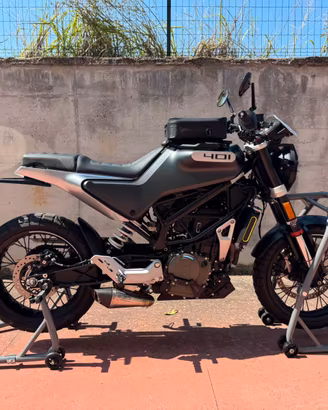 Husqvarna Svartpilen 401