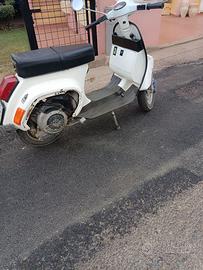 Vespa 50