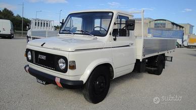 FIAT 616 N2 del 68 Vintage cassone aperto