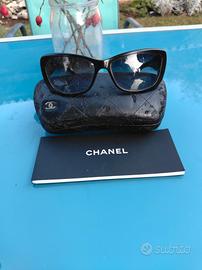 occhiali da sole Chanel