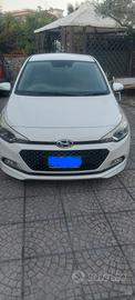 HYUNDAI i20 - 2015