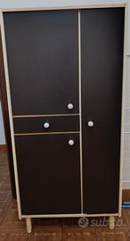 Mobile multiuso:Armadietto con cassetto ripiani