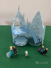 Castello Elsa Frozen con personaggi