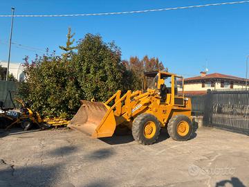 P198 - PALA GOMMATA 50 Q DIESEL MASSEY FERGUSON BE