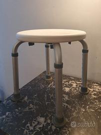 sgabello bagno doccia anziani e disabili