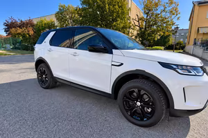 Land Rover Discovery Sport 2.0 D 200 CV AWD 7 post