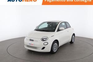 FIAT 500e YX66573
