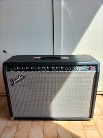 Amplificatore Frontman 212r