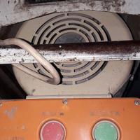 Montacarichi con binario