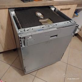 lavastoviglie Electrolux XXL