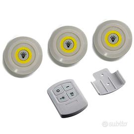 Luci a Led potenti e portatili con telecomando