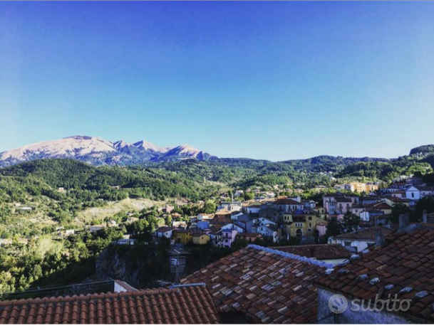 Casa di paese indipendente da ristrutturare