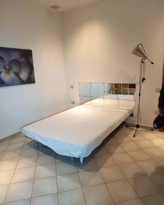 divano letto in buone condizioni