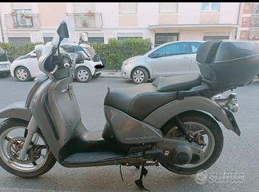 Aprilia Scarabeo 200 (2003) -solo 14000 Km