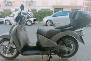 Aprilia Scarabeo 200 (2003) -solo 14000 Km