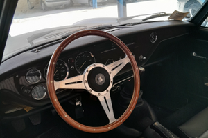 Auto d epoca triumph