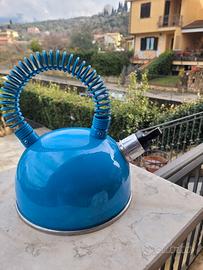 Bollitore  con fischietto 