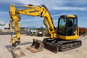 Escavatore KOMATSU PC88MR-11E0