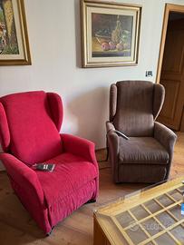Poltrone relax con schienale e poggiapiedi