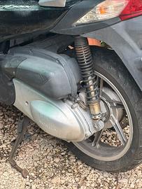 Motore sh 300