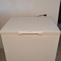 Congelatore a pozzetto IGNIS 170 litri funzionante