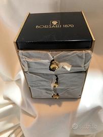 Borsari 1870, piccolo portagioie a torre, lacca ne