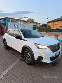 PEUGEOT 2008 1.5 BLUEHDI 130 CV EAT8– AUTOMATICA