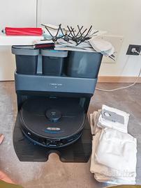 Roborock S7 MaxV Ultra + stazione Ultra con tanti 