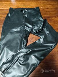 pantalone in ecopelle H&M