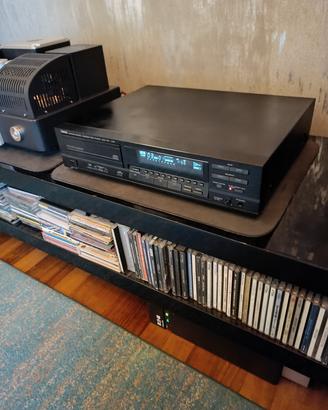 lettore cd Yamaha cdx 710