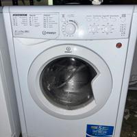 Lavatrice INDESIT 9 kg, 1000 Giri, Classe A+++