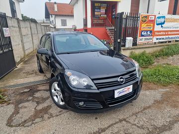 Opel Astra 1.7 CDTI 101CV 5 porte Cosmo