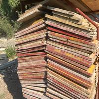Lotto attrezzature edili per cantiere in blocco
