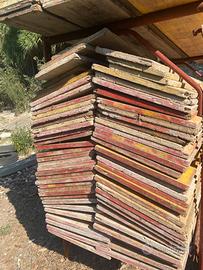 Lotto attrezzature edili per cantiere in blocco