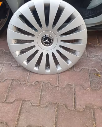 Borchia Copricerchio Mercedes