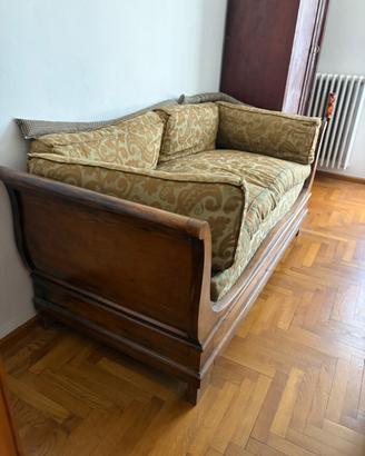 Divano sofà antico in noce a barca – fine ’800