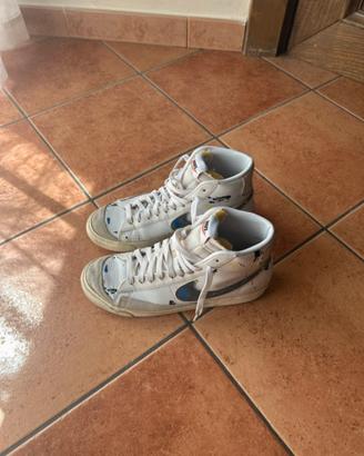 Nike Blazer Mid '77 Vintage - Schizzi di Colore