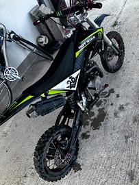 Pit bike 125