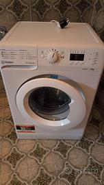 Lavatrice Indesit 7kg